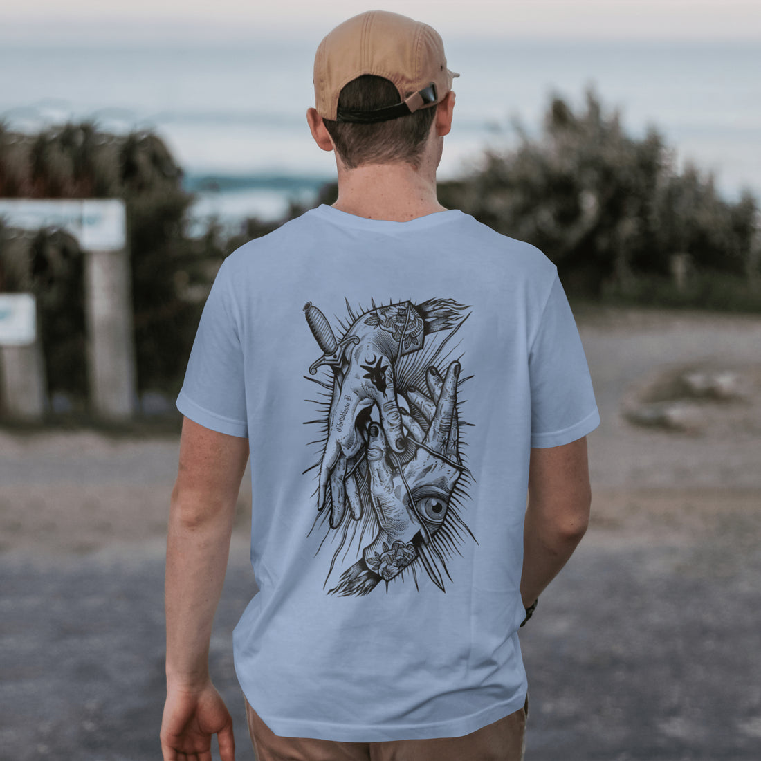 Hands Tee Dusty Blue