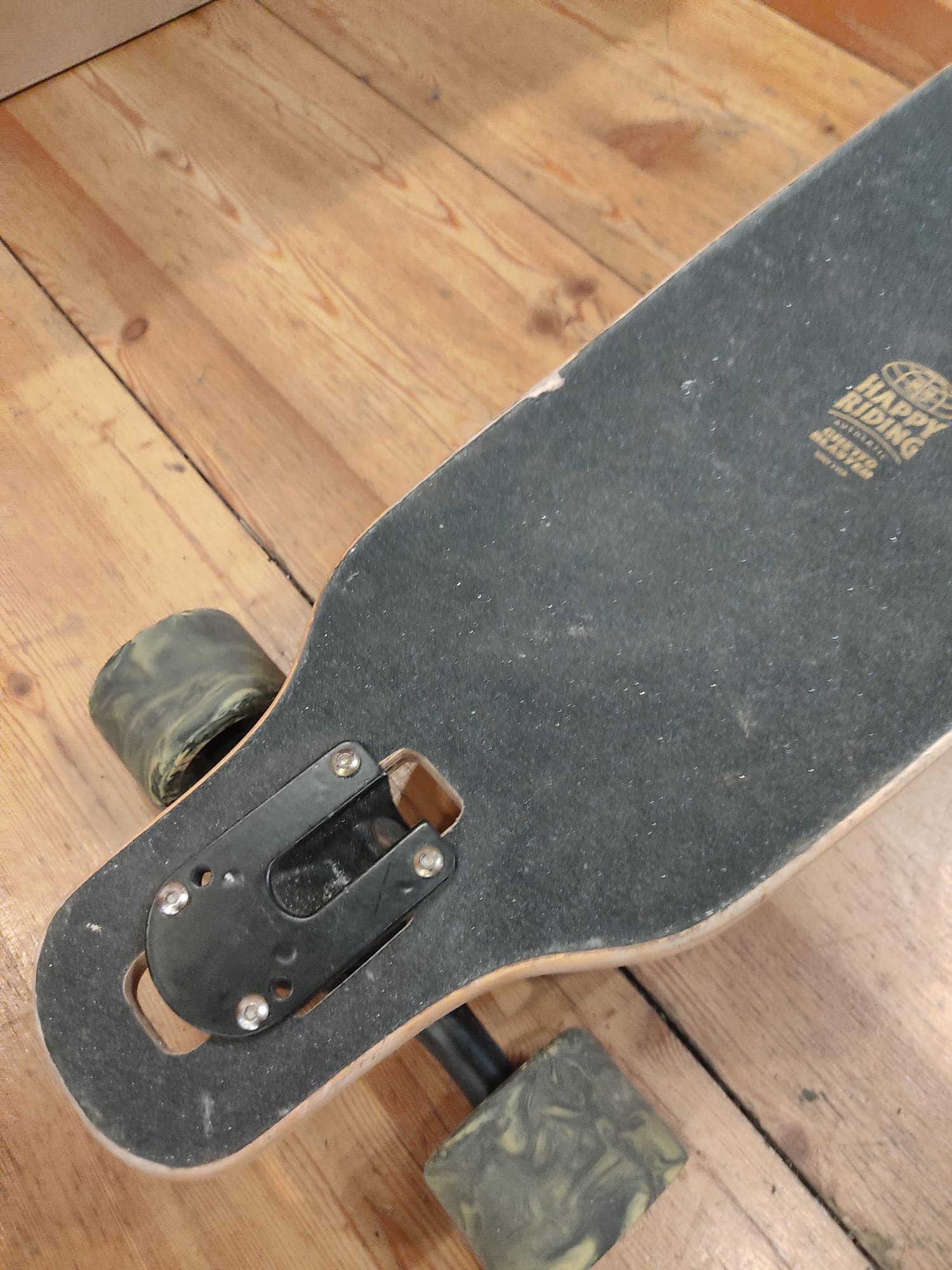 Longboard Usato – Grado 7/10 | Tavola in Acero Hard Rock Maple