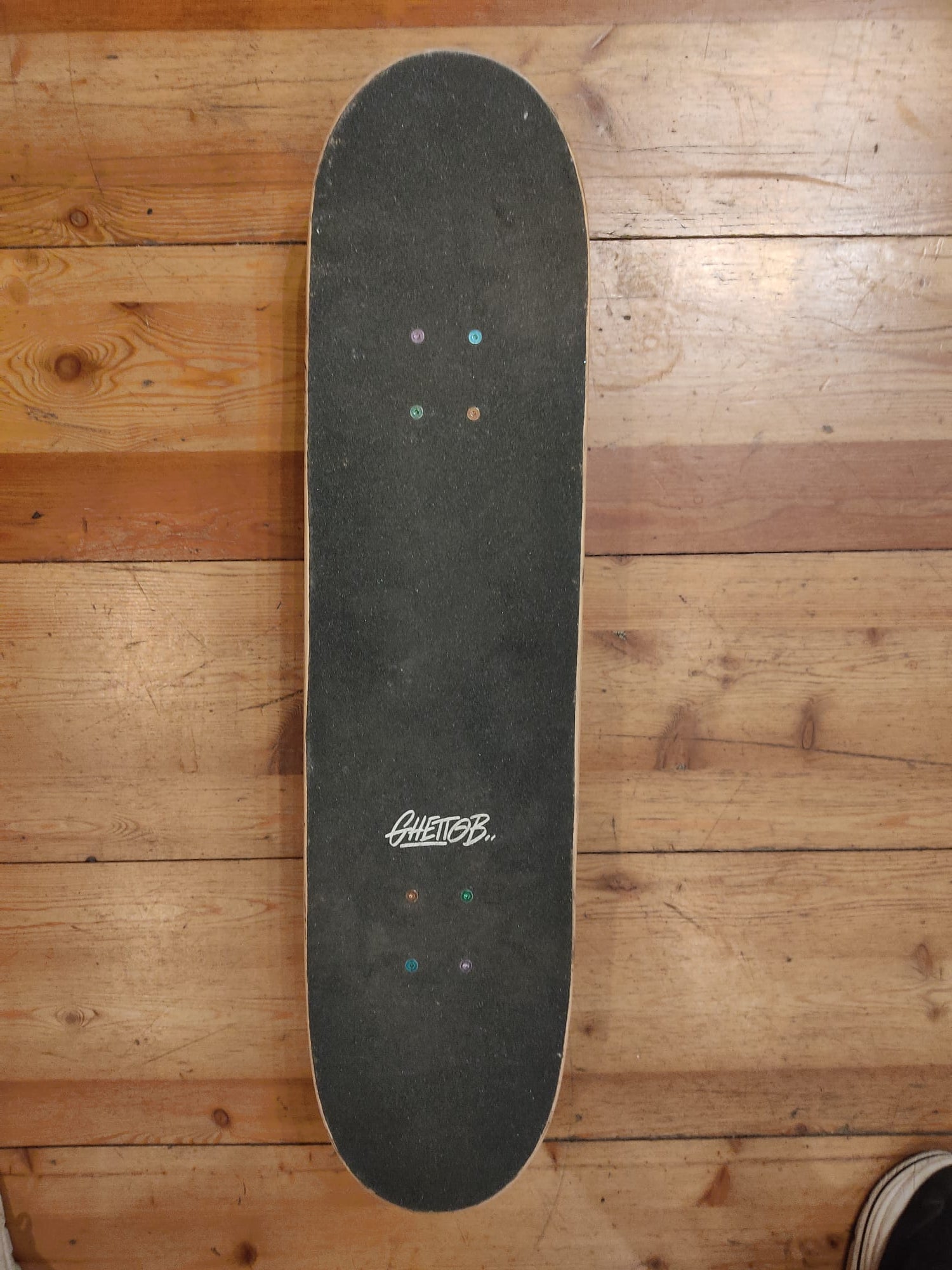 Skateboard Usato – Grado 6/10 | Tavola 8.125" in Acero Hard Rock Canadese