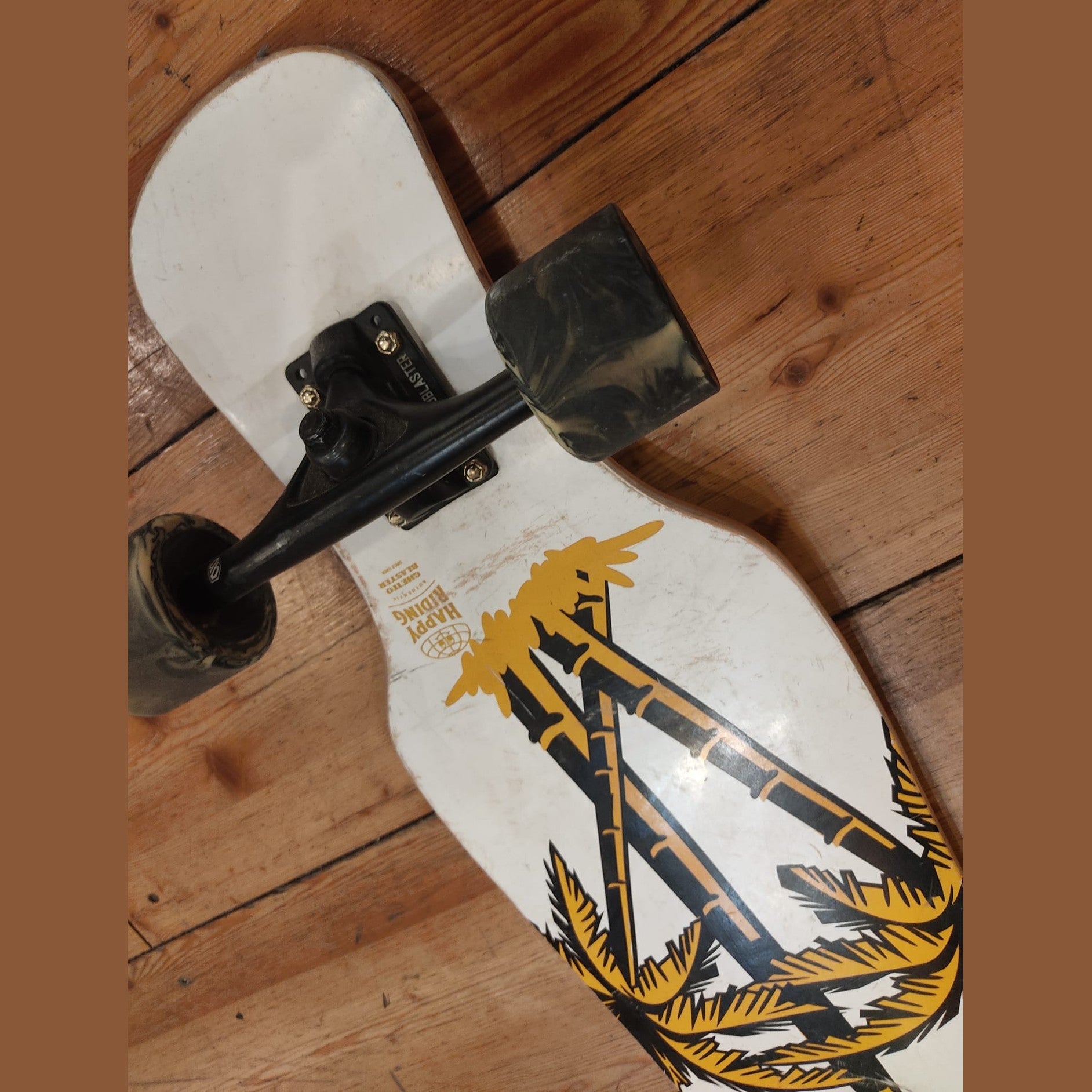 Longboard Usato – Grado 7/10 | Tavola 46" in Acero Hard Rock Maple - ghettoblasterwear