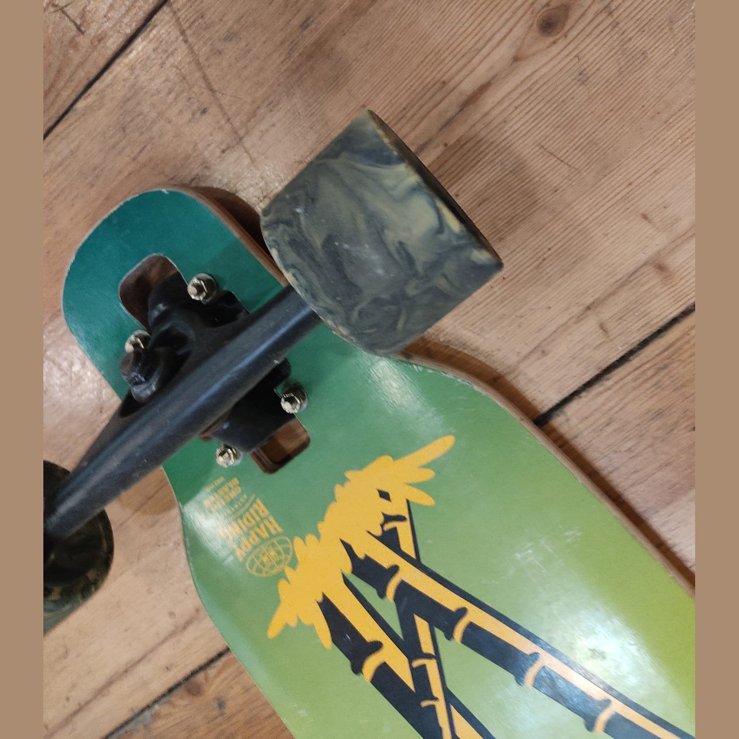 Longboard Usato – Grado 7/10 | Tavola in Acero Hard Rock Maple - ghettoblasterwear