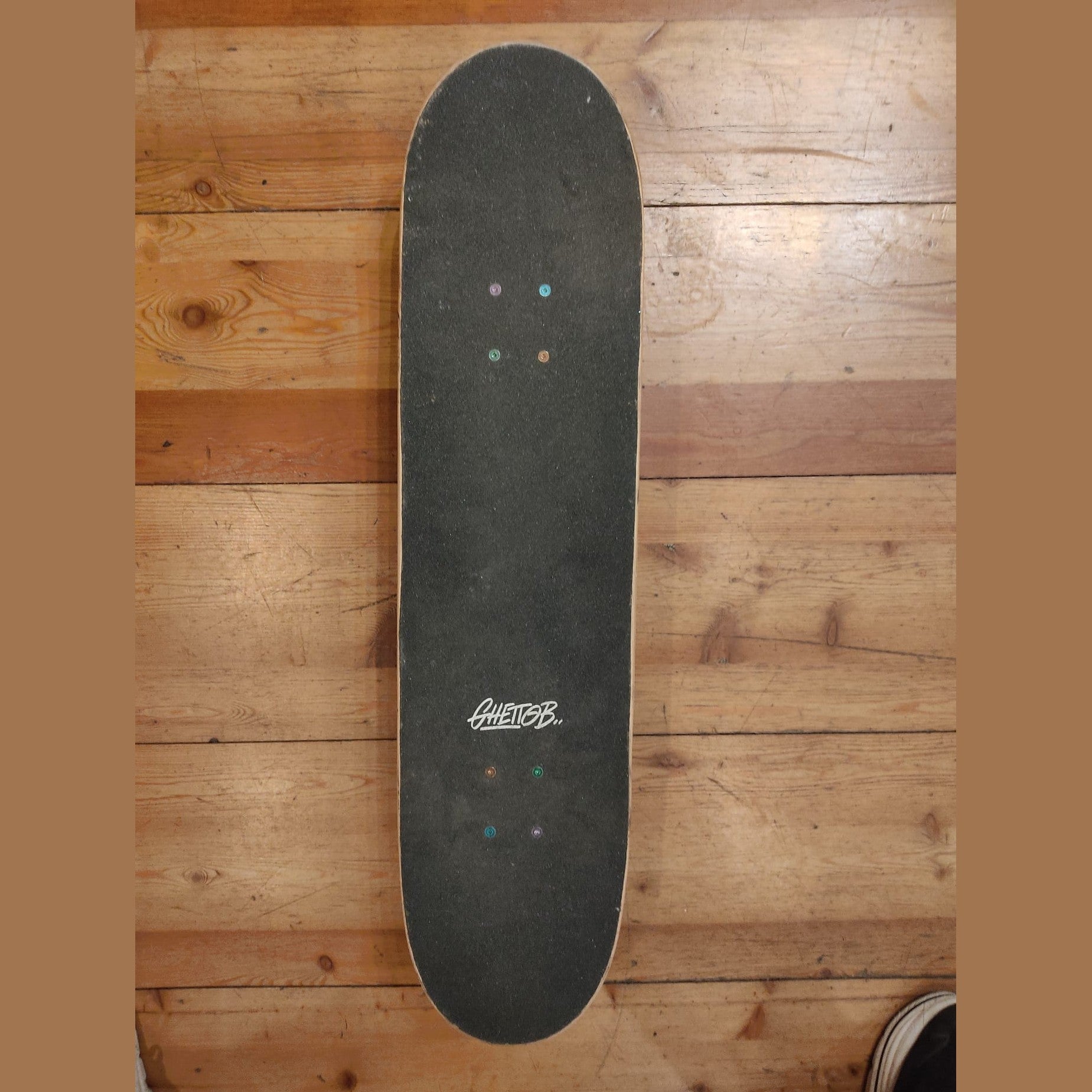 Skateboard Usato – Grado 6/10 | Tavola 8.125" in Acero Hard Rock Canadese - ghettoblasterwear